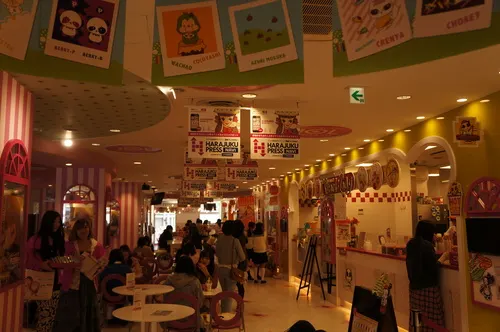 Colourful kawaii shop and café in Harajuku
